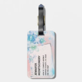 Étiquette À Bagage Jolies fleurs bleues sur Arrière - plan rose (Dos Vertical)