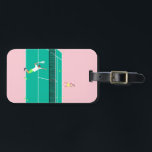 Étiquette À Bagage Joueur de Match Art Moderne Pink Green<br><div class="desc">Match de tennis moderne illustration de deux joueurs de tennis sur un court de tennis rose pastel et vert. L'été abstrait classique de preppy tennis illustration design. Cadeaux de tennis modernes et tendance pour lui et elle. Cadeau personnalisé pour un joueur de tennis. Des joueurs de tennis à thème branchés...</div>
