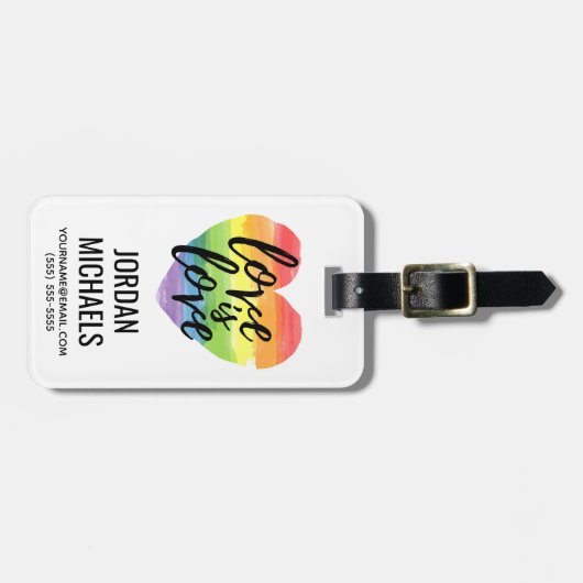 Étiquette À Bagage L'amour est l'amour| Coeur d'aquarelle arc-en-ciel (Devant horizontal)