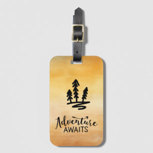 Étiquette À Bagage L'aventure Attend Camping Forêt
