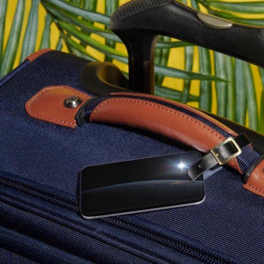 Étiquette À Bagage Le Soleil qui s'installe sur l'horizon terrestre. (Insitu Rectoal 3)