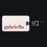 Étiquette À Bagage Magenta Bold Typographie simple Nom personnalisé<br><div class="desc">Gras Typographie moderne Nom personnalisé Bagage Balise en Magenta</div>
