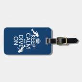 Étiquette À Bagage Maintenez calme et le piqué (de scaphandre) sur (Devant horizontal)