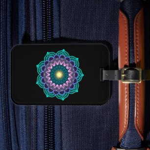 Étiquette À Bagage Mandala Coloré sur Fond Noir