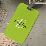 Étiquette À Bagage Monogramme à chaux vert noir blanc tendance<br><div class="desc">Cette élégante étiquette de bagage personnalisée comporte un monogramme et un prénom en écriture moderne noir et blanc sur un arrière - plan tendance vert citron.</div>