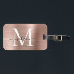 Étiquette À Bagage Monogramme en métal brossé Rose fillette<br><div class="desc">Balise de sac de monogramme en métal brossé rose Rose Rose Rose</div>