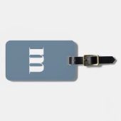 Étiquette À Bagage Monogramme Initial Moderne Gris Bleu Poussiéreux (Devant horizontal)
