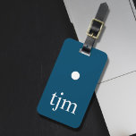 Étiquette À Bagage Monogramme Masculine simple bleu blanc point<br><div class="desc">Simple design élégant personnalisable porte-bagages design avec arrière - plan bleu,  blanc gras monogramme.</div>