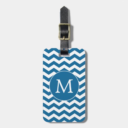 Étiquette À Bagage Motif moderne Monogram Blue Chevron Stripes (Devant Vertical)