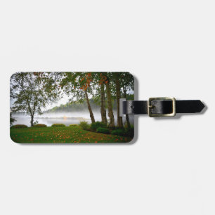Étiquette À Bagage Nature au bord du lac