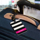 Étiquette À Bagage Noir de glam moderne, crème et bande Fuchsia<br><div class="desc">L'étiquette à bagages chic comporte de larges bandes noires et crème avec un accent de couleur rose magenta. Customisez le dos avec votre nom et vos coordonnées.</div>