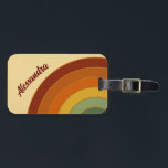 Étiquette À Bagage Nom Arc-en-ciel Super en couche rétro tronquée<br><div class="desc">Design arc-en-ciel rétro. Couches arc-en-ciel aux couleurs muettes,  orange,  rouge et vert. Cadeaux arc-en-ciel des années 70 rétro super,  décoration maison.</div>