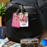 Étiquette À Bagage Nom personnalisé | Monogramme floral rose<br><div class="desc">Élégante étiquette de bagage de voyage avec une jolie aquarelle rose à fleurs,  et un modèle de texte élégant facile à personnaliser.</div>