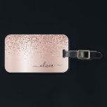 Étiquette À Bagage Or rose gold - Monogramme de nom pailleté rose blu<br><div class="desc">Or rose gold - Étiquette de bagage ou de valise à monogramme en métal pailleté rose blush métallisé brillant. C'est le cadeau idéal pour un anniversaire des 16 ans, un mariage, une douche de mariée, un anniversaire de mariage, une baby shower ou une soirée d'enterrement de vie de jeune fille...</div>