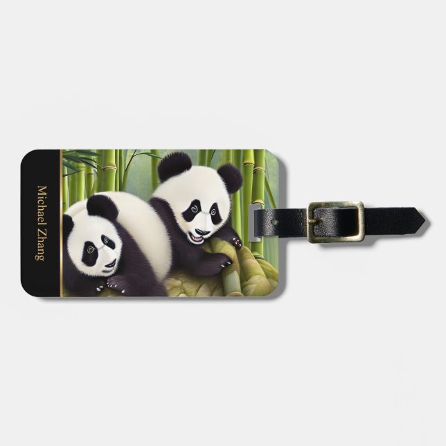 Étiquette À Bagage Pandas naturalistes mignons Création d'IA | Monogr (Devant horizontal)