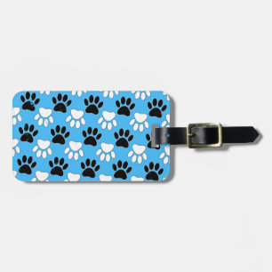 Étiquette À Bagage Paniers Noirs Et Blancs Perdus Sur Arrière - plan 