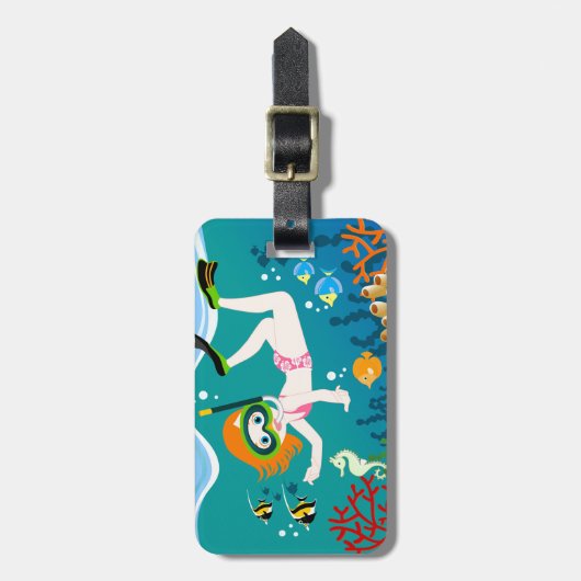 Étiquette À Bagage Petite fille en snorkeling sous la mer (Devant Vertical)
