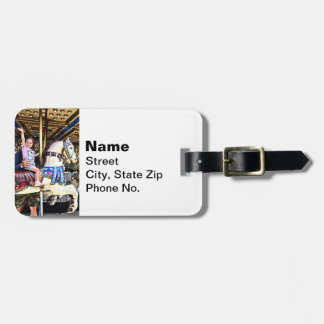 Étiquette À Bagage Petite Fille Waving Hi Du Carousel