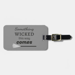 Étiquette À Bagage Quelque Chose De Mal De Cette Façon Arrive