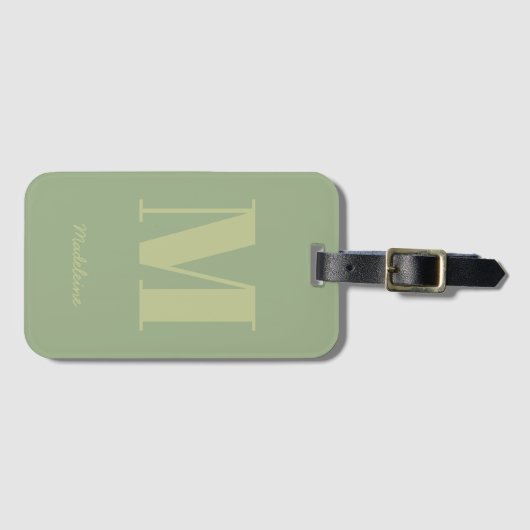 Étiquette À Bagage Sage moderne Vert Monogramme minimal Nom initial (Devant Horizontal)