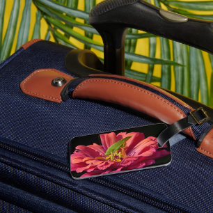 Étiquette À Bagage Sauterelle sur Zinnia