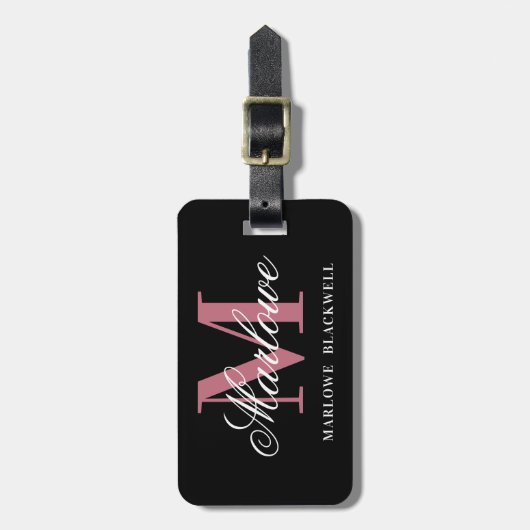 Étiquette À Bagage Script de monogramme rose noir moderne (Devant Vertical)