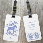 Étiquette À Bagage Swedish Dala Horse Folk Art Blue & White Custom<br><div class="desc">A traditional Swedish Dala Horse design in indigo blue and white.
Change the contact details on the back,  and change or remove the monogram initials on the front.</div>