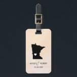 Étiquette À Bagage Tag de bagage du Mariage de la carte Minnesota, No<br><div class="desc">Ces étiquettes de bagage d'état font les étiquettes cadeaux mariages parfaits ou les étiquettes de sacs de bienvenue. Cravate-le à votre cadeau au lieu d'une étiquette-cadeau typique en papier, et ils peuvent l'utiliser pendant des mois et des années à venir. Les étiquettes ont un arrière - plan d'aquarelle d'abricot de...</div>