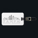 Étiquette À Bagage Tag de bagage Skyline Ville Stylisée Tampa<br><div class="desc">Une étiquette de bagage unique représentant la belle ville de Tampa,  Floride.  Ce tag présente une illustration stylisée de l'horizon unique de la ville avec son nom en dessous.</div>