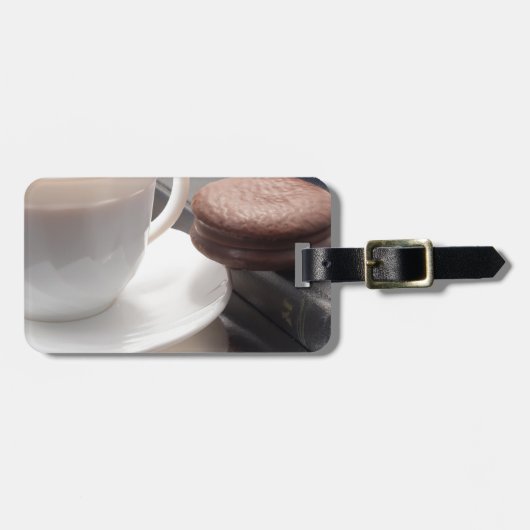 Étiquette À Bagage Tasse blanche de chocolat chaud et de biscuits (Devant horizontal)