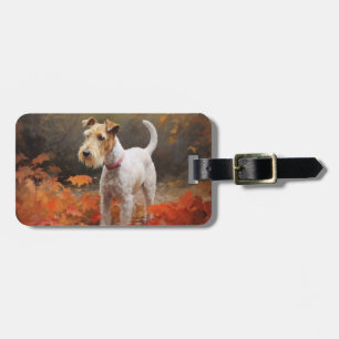 Étiquette À Bagage Terrier Wirefox dans les feuilles d'automne chute