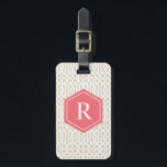 Étiquette À Bagage Trellis corail et beige | Etiquettes à bagages<br><div class="desc">Voyagez dans le style avec une étiquette à bagages design personnalisée! Des étiquettes modernes et élégantes habilleront vos bagages et faciliteront l'identification rapide de vos bagages dans votre bagage. Personnalisez cet article en ajoutant votre monogramme Initial et vos coordonnées. Customisez facilement la couleur arrière - plan à l'ombre de votre...</div>