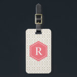 Étiquette À Bagage Trellis corail et beige | Etiquettes à bagages<br><div class="desc">Voyagez dans le style avec une étiquette à bagages design personnalisée! Des étiquettes modernes et élégantes habilleront vos bagages et faciliteront l'identification rapide de vos bagages dans votre bagage. Personnalisez cet article en ajoutant votre monogramme Initial et vos coordonnées. Customisez facilement la couleur arrière - plan à l'ombre de votre...</div>