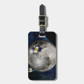 Étiquette À Bagage Twin Grail Spacecraft Orbitant La Lune. (Devant Vertical)