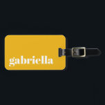 Étiquette À Bagage Typographie en gras jaune mignon Nom personnalisé<br><div class="desc">Audacieuse typographie moderne Nom personnalisé Bagage étiquette avec texte blanc sur un Arrière - plan jaune</div>