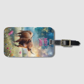 Étiquette À Bagage Vache de Highland dans le champ de fleurs (Devant Horizontal)