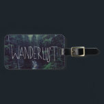 Étiquette À Bagage Wanderlust<br><div class="desc">Tapis à la main, "Wanderlust" superposé sur la photo de Rainier Creek.</div>