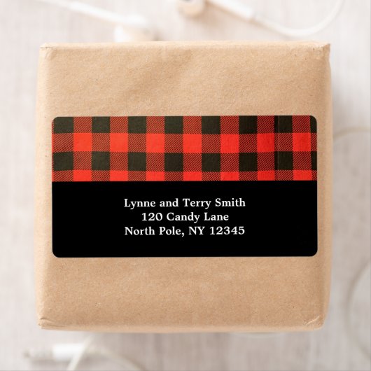 Étiquette à plaid de buffle rouge et noir (En situation)