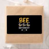Étiquette Abeille différente (En situation)