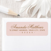 Étiquette Adresse de calligraphie script rose poudré chic et (En situation)