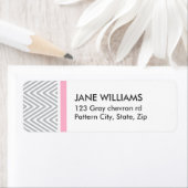 Étiquette Adresse de retour chic motif du chevron gris (En situation)