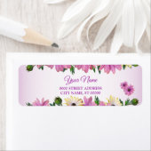 Étiquette Adresse de retour de mariage rustique florale rose (En situation)