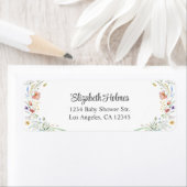 Étiquette Adresse du Baby shower de champ de Fleur sauvage a (En situation)