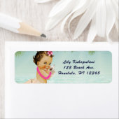 Étiquette Aloha Baby shower Hawaiian Retro Beach Invitation (En situation)