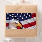 Étiquette American Bald Eagle avec Arrière - plan drapeau Ét (En situation)