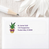 Étiquette Ananas avec lunettes de soleil Personnalisé (En situation)