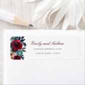 Étiquette Aquarelle Bourgogne Florale Adresse de retour Labe (En situation)