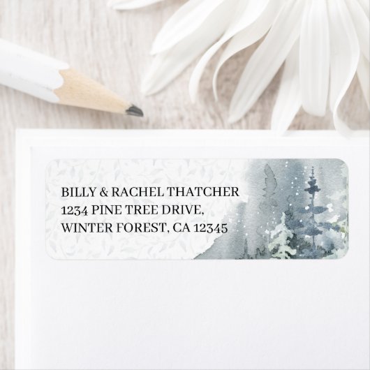 Étiquette Aquarelle Forêt d'hiver Élégante (En situation)