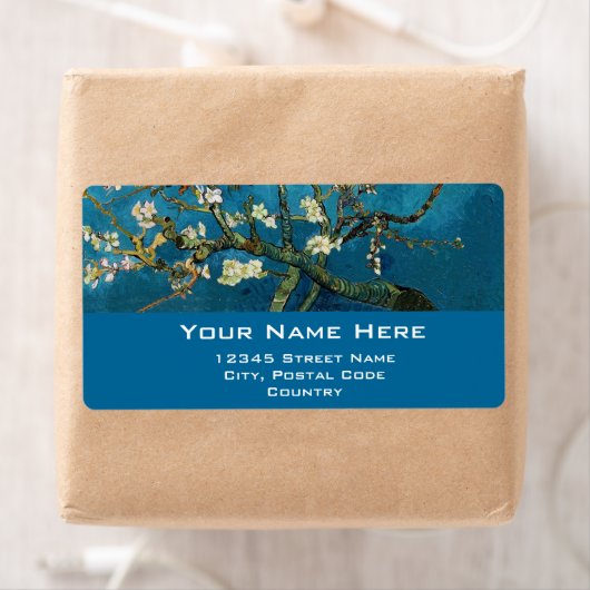 Étiquette Arbre aux amandes en fleurs, Vincent van Gogh. (En situation)