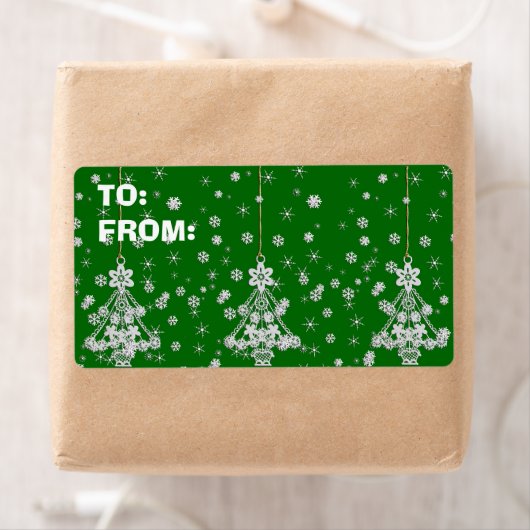 Étiquette Arbres de Noël et flocons de neige (En situation)